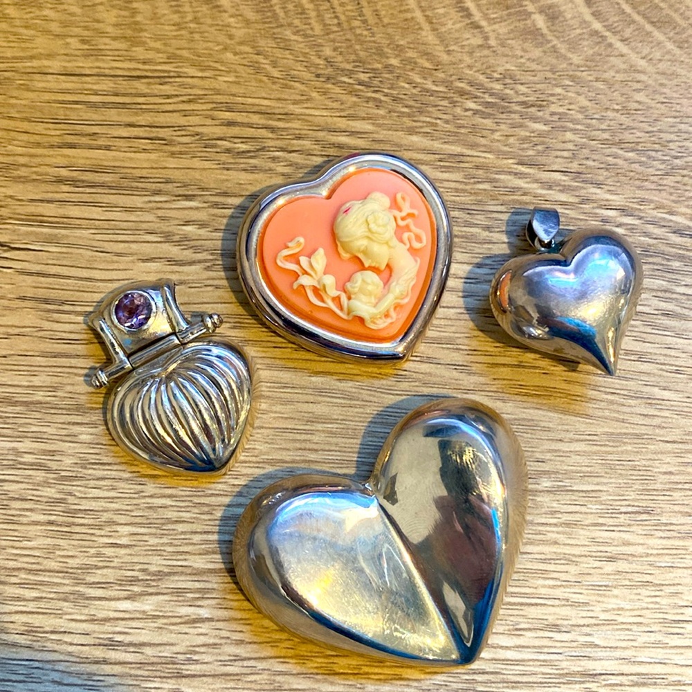 Hearts set of 4 necklace slides and pins